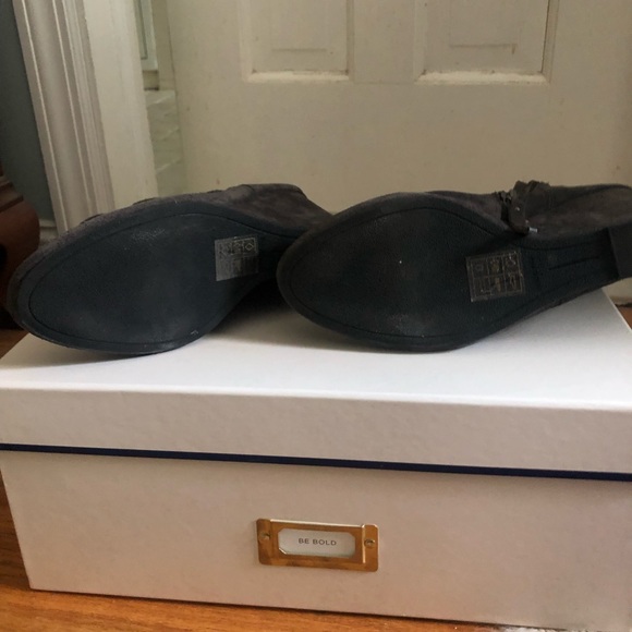 Dolce Vita Wedge Bootie - Picture 4 of 4